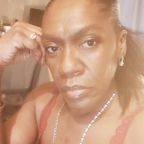 Meet your Posher, Paula - Picture 9 of 16